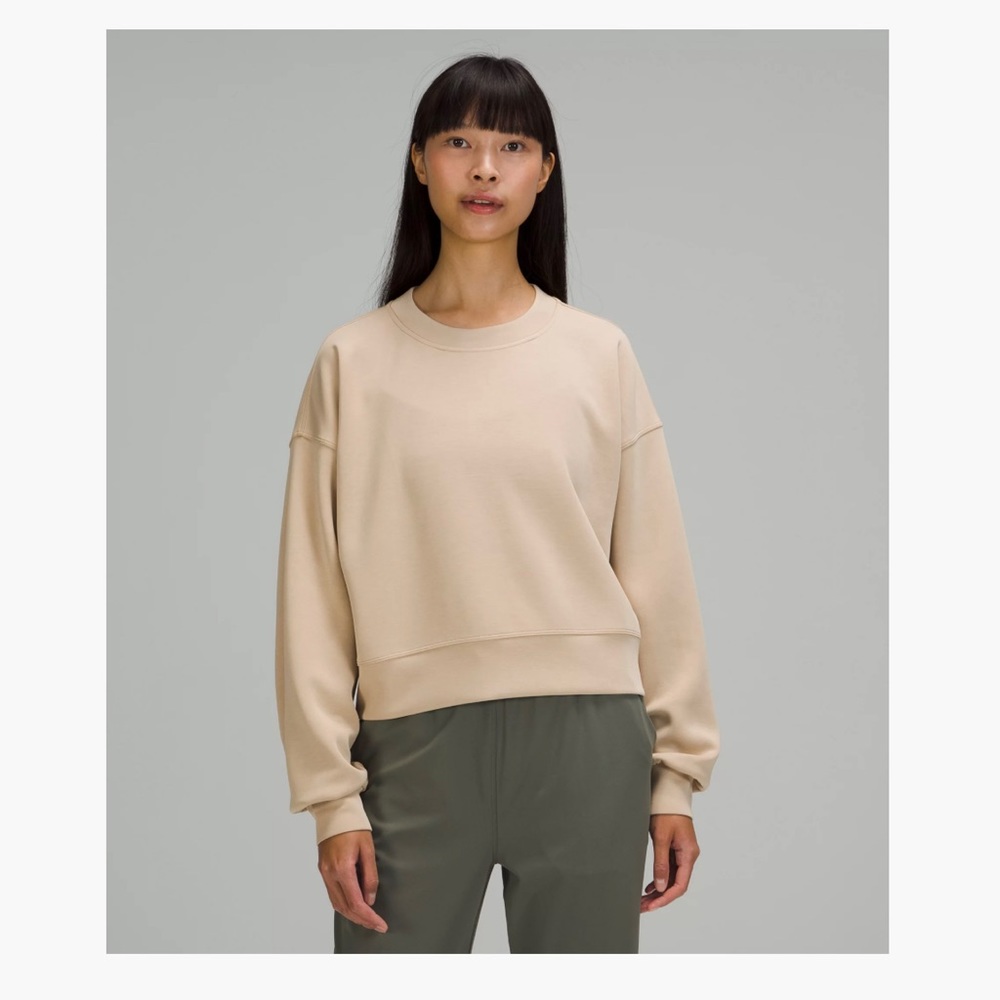 Lululemon - Softstreme Perfectly Oversized Cropped Crew - Tan / Trench - Size 8